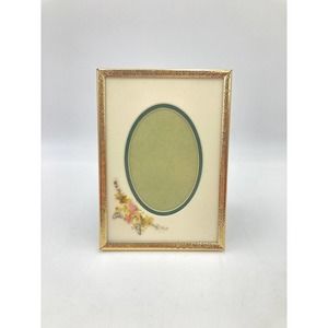 Vintage Brass Frame with Oval Mat Real Flower Details Cottage Core Boho 5x7 Fram